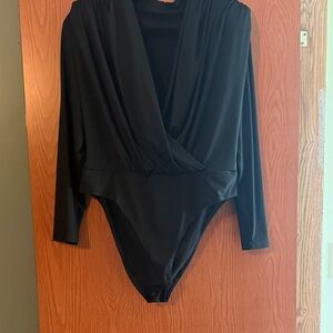 SHEIN Black Long Sleeve Bodysuit
